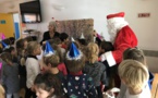 Le Père-Noël en visite à l'école du Ruppione